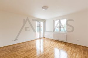 Pronájem rodinného domu 6+kk, (260 m2), Praha 4 - Újezd, ložnice