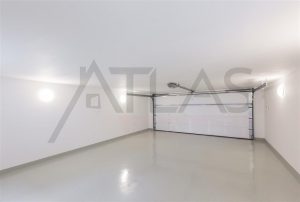 Pronájem rodinného domu 6+kk, (260 m2), Praha 4 - Újezd, garáž