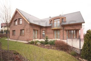 Exterior - For Rent: 8-BD Family Villa Prague 6 - Nebusice 