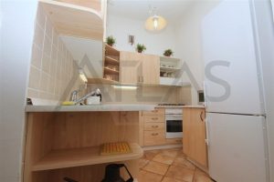 Kitchen - Rent of fully furnished 2-bedroom apartment, Prague 2 - Vinohrady, Slezska Street 