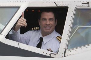 John Travolta je vášnivý letec, který umí a může létat z 11 různými typy letadel.