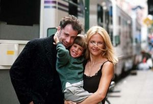 John Travolta si v roce 1991 vzal za ženu herečku Kelly Preston