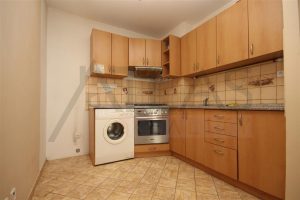 kuchyň - Pronájem bytu 2+kk, 40 m2 Mělník, ul. Sportovní