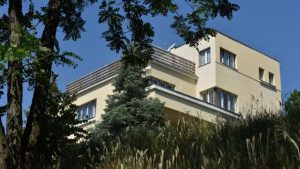 SMRTELNÁ ALTERNATIVNÍ LÉČBA - terapeutické centrum AKTIP