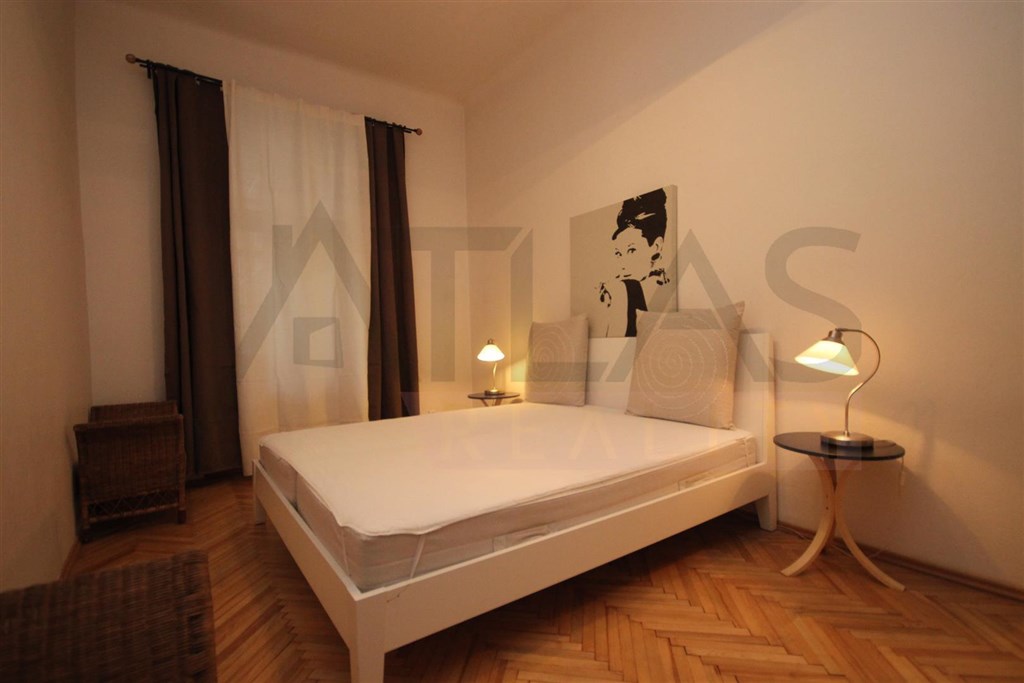 For rent furnished one bedroom apartment 70 m2 Prague 1 - Nove mesto, Ve smeckach street - just steps from Wenceslas Square