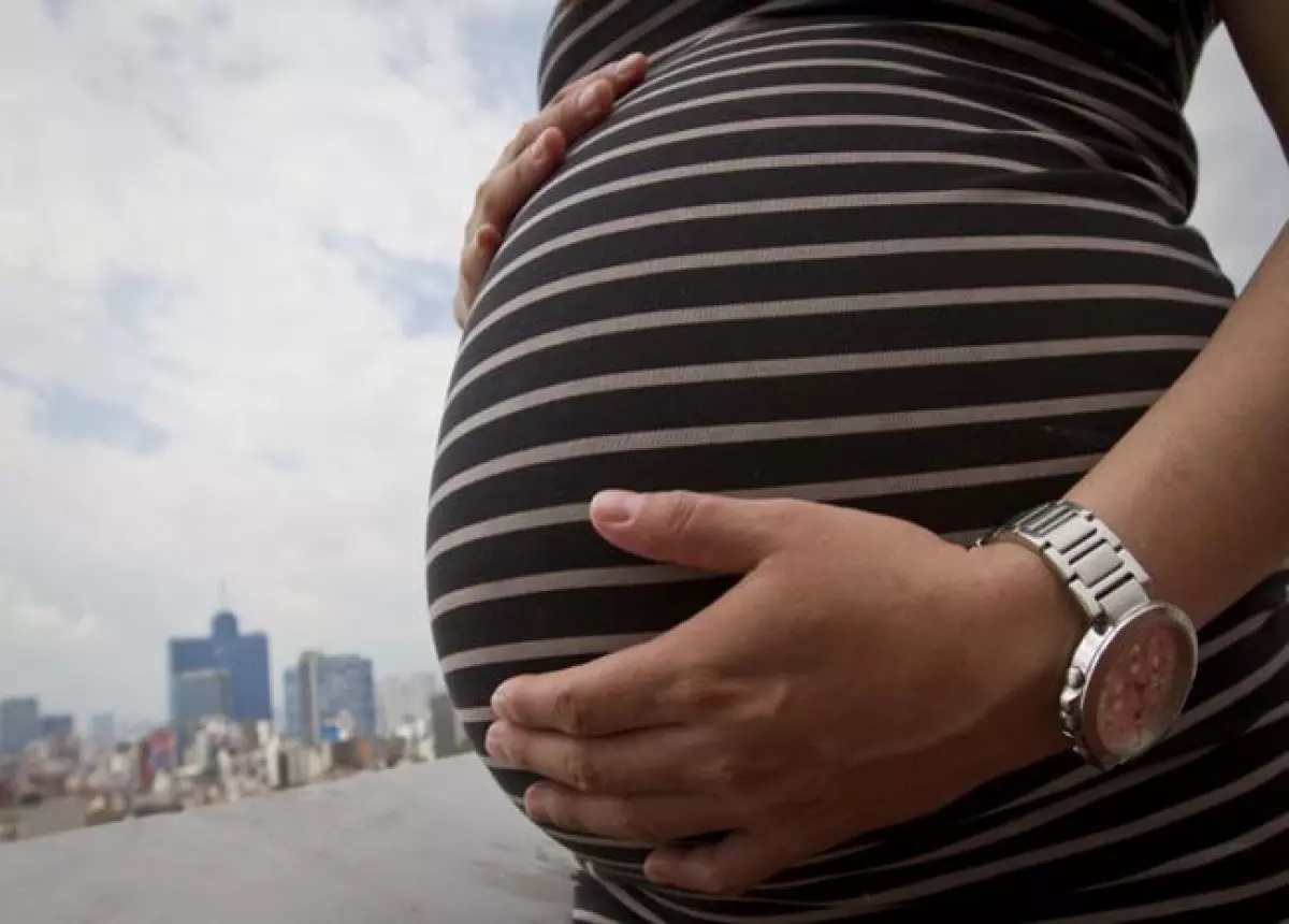 Těhotné ženě s koronavirem se podařilo mít dítě před smrtí v Neivě