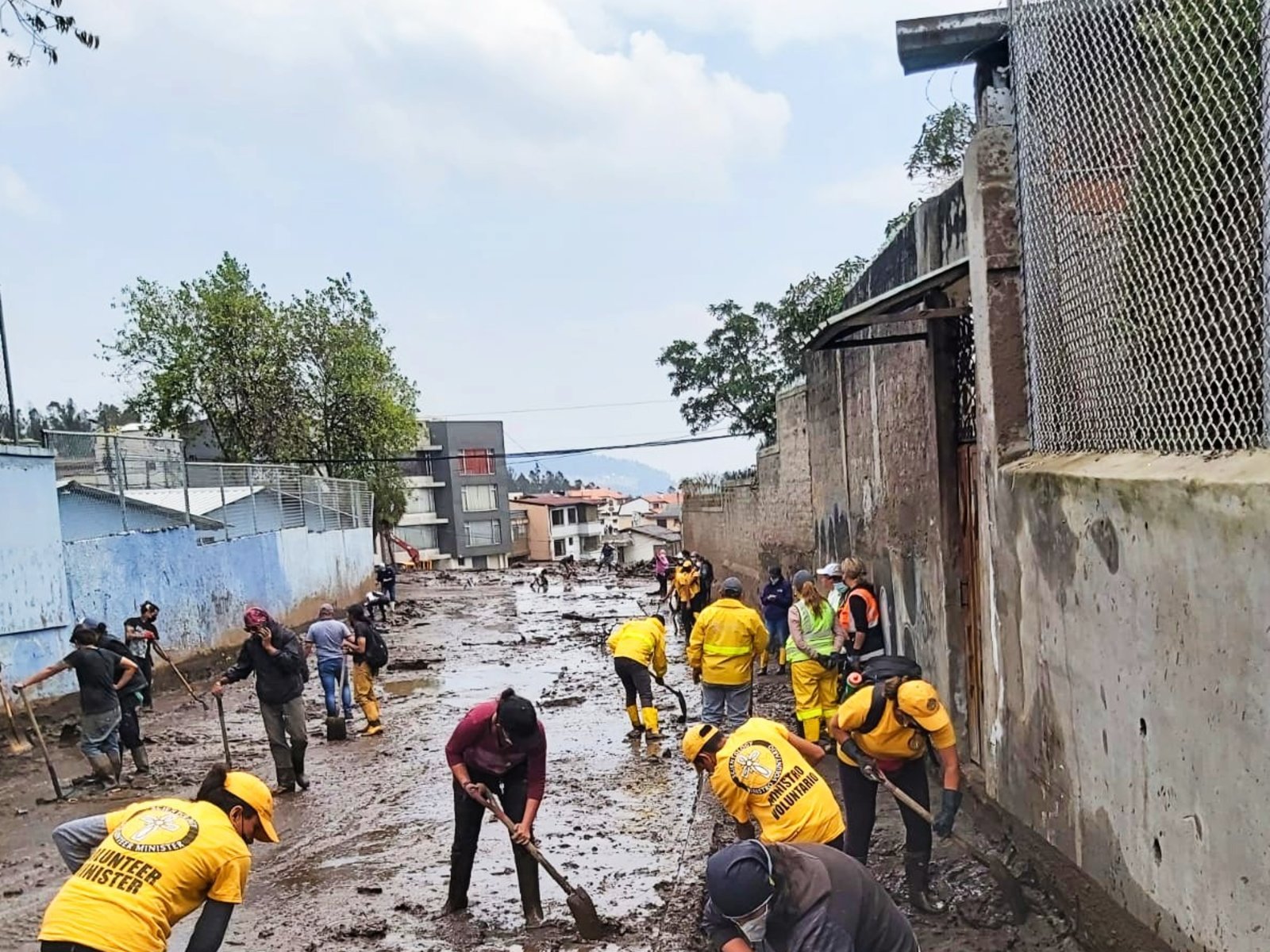 Reakce na sesuv bahna v Quitu v Ekvádoru