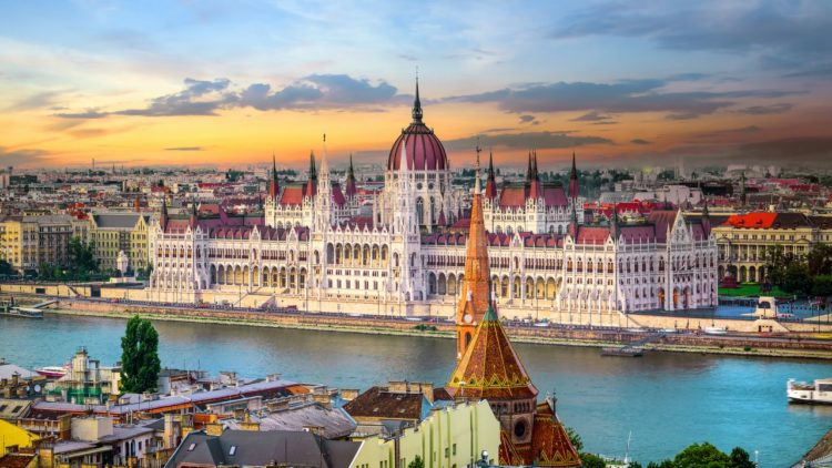 Maďarská vláda letos v březnu oznámila, že spustí online systém sledování cen v boji proti prudce rostoucí inflaci.