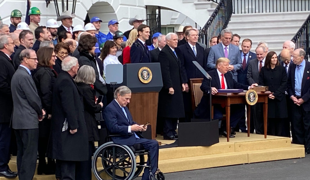 Mark Walker se připojil k prezidentovi Trumpovi